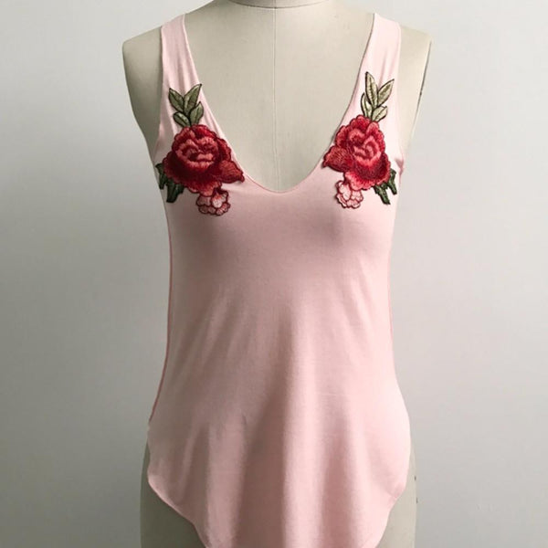 Fashion Sexy Black Tank Top Women cotton Floral patch in Embroidery vest Deep V Neck Sleeveless Tops summer Beachwear Tops white