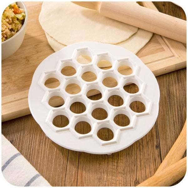 Perfect Dumpling Maker Dough Press Ravioli Making Mould Machine Pastry DIY